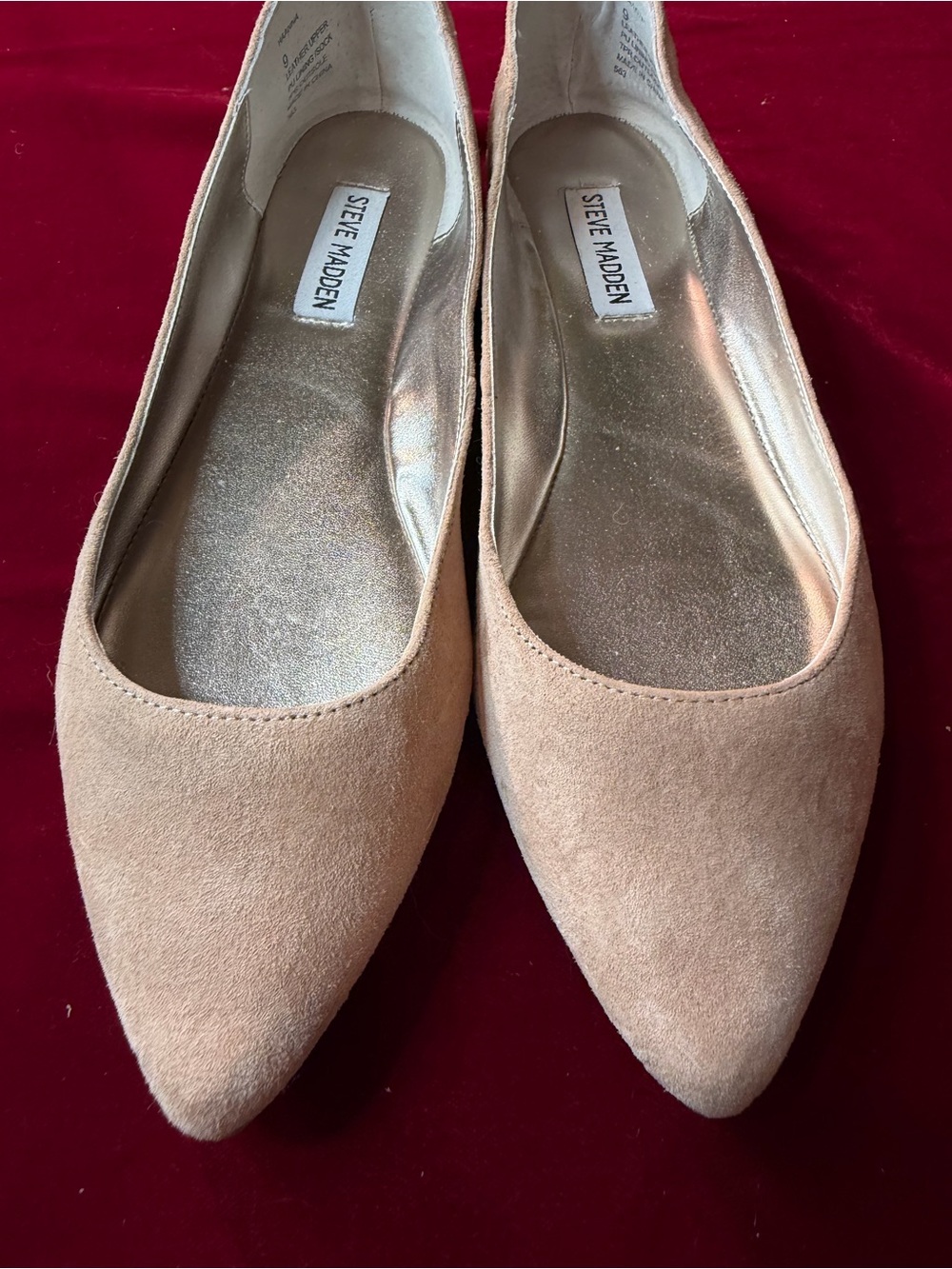 Steve Madden Pointed Toe Flats in Blush Suede